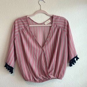 cropped v-neck blouse/ elastic waist band